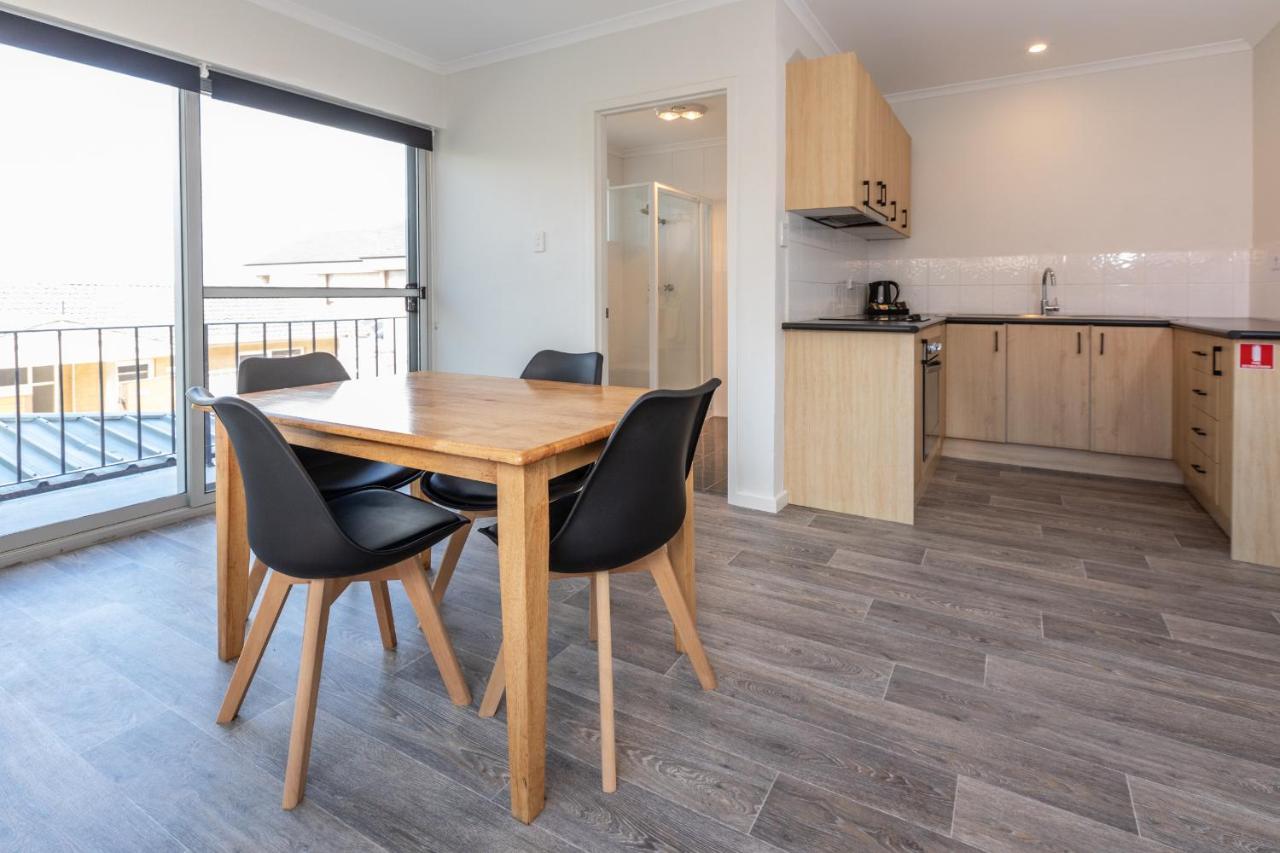 Bay 10 - Suites And Apartments Port Lincoln Exterior foto